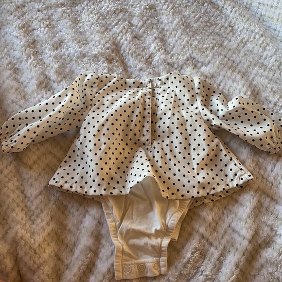 Newborn osh kosh outfit - Picture 3 of 5